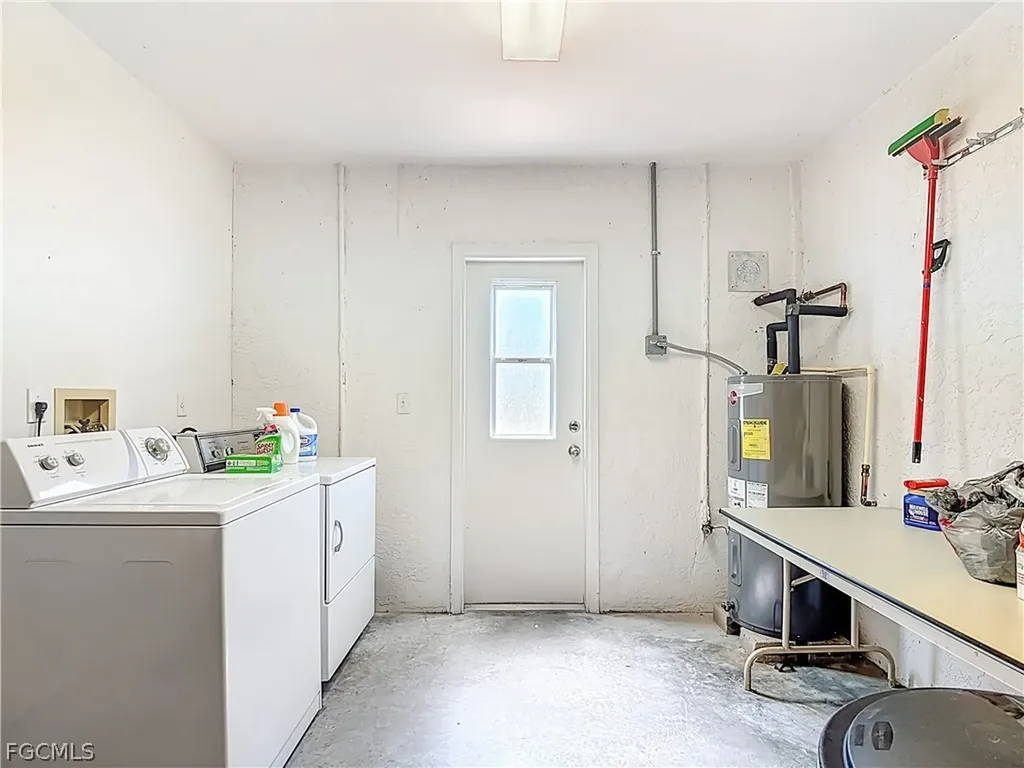 2160 Faliron Road North Fort Myers FL 33917