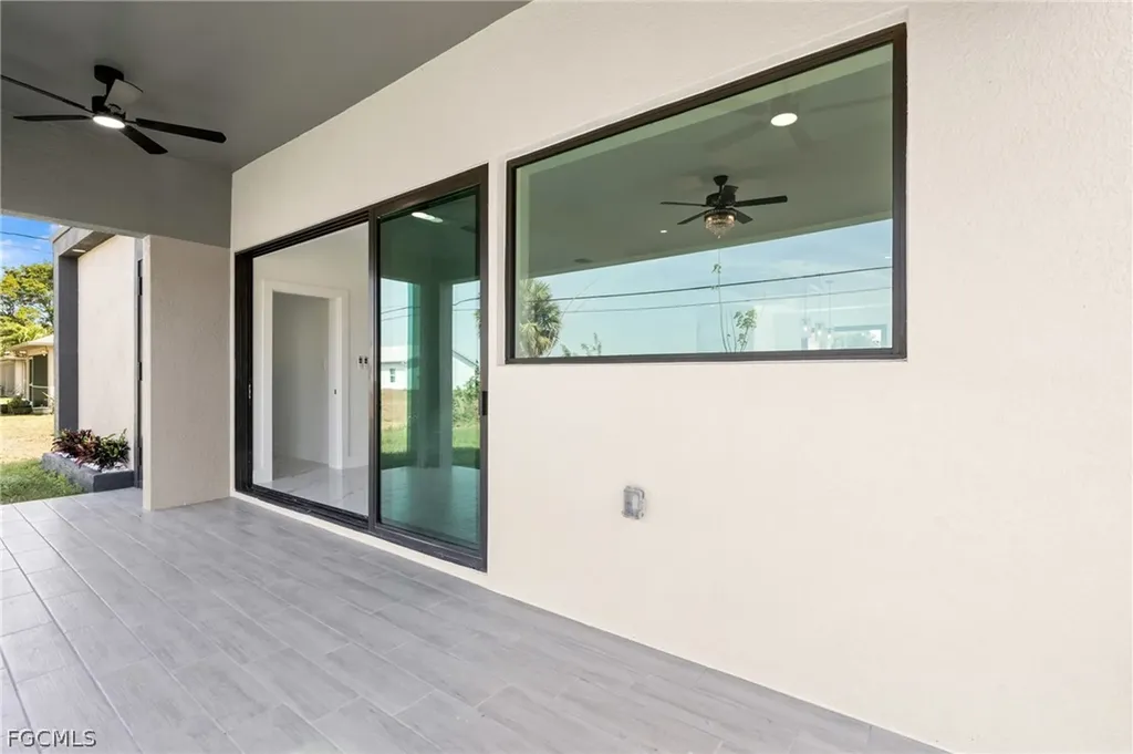 2027 NE 18th Street Cape Coral FL 33909