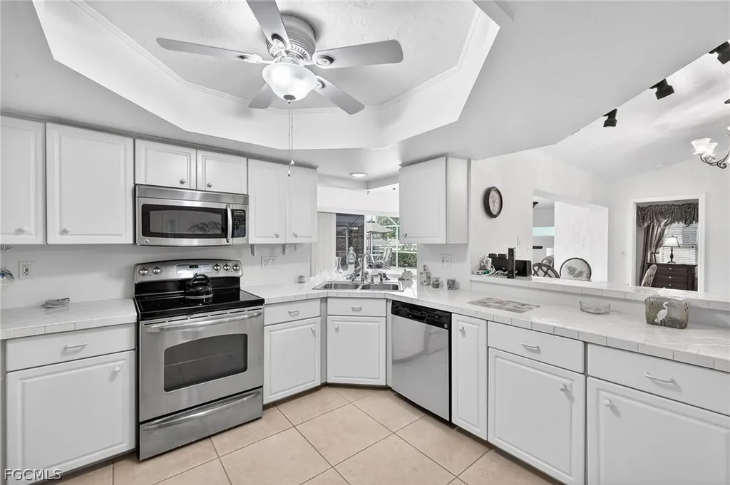 1710 SE 10th Place Cape Coral FL 33990
