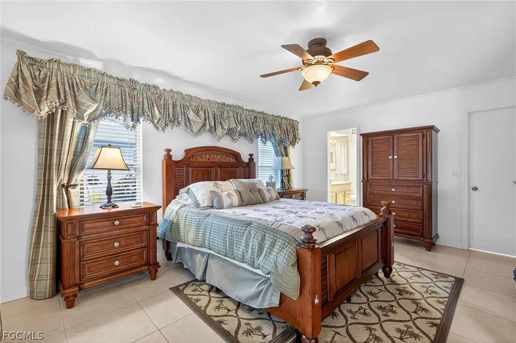 1710 SE 10th Place Cape Coral FL 33990
