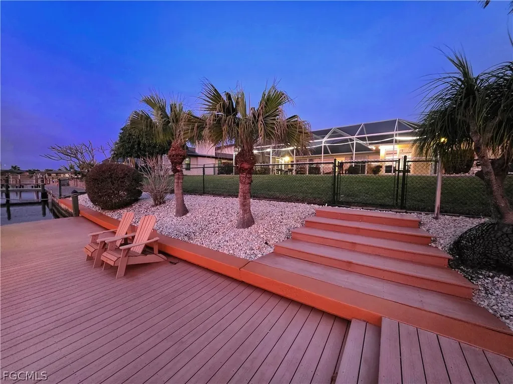 1710 SE 10th Place Cape Coral FL 33990