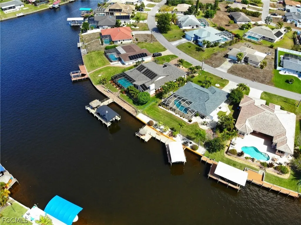 1710 SE 10th Place Cape Coral FL 33990