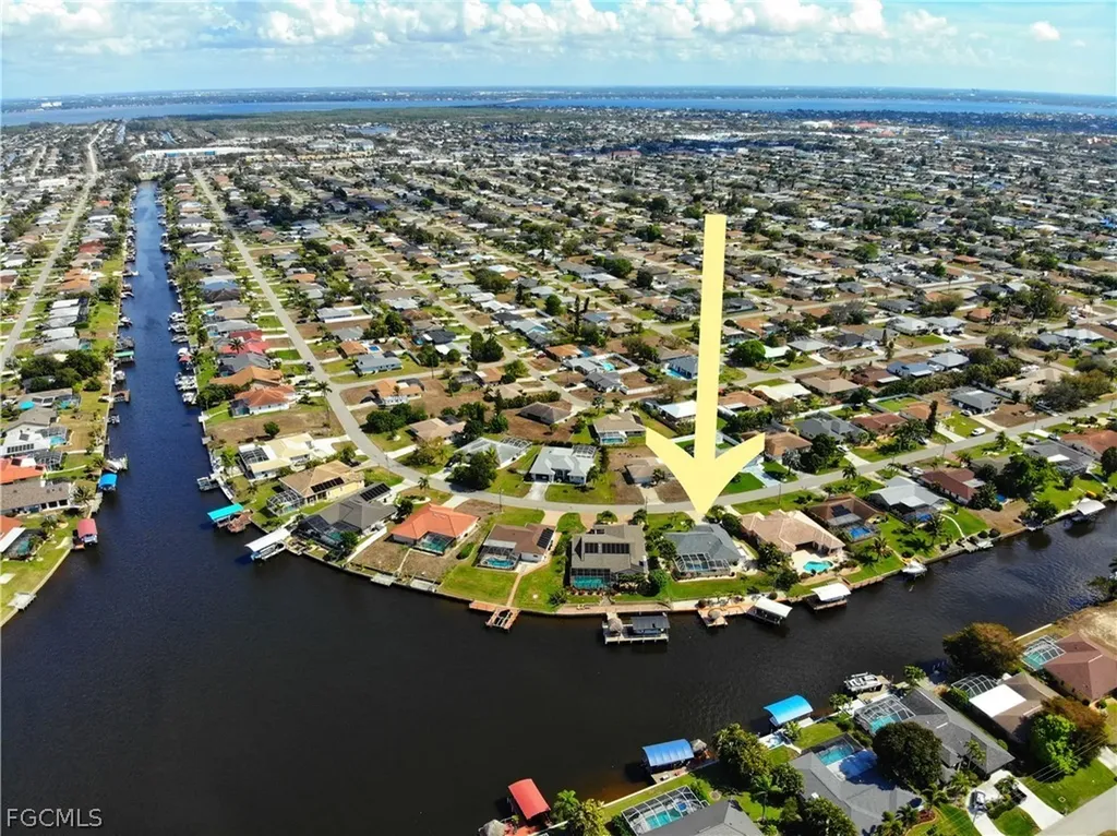 1710 SE 10th Place Cape Coral FL 33990