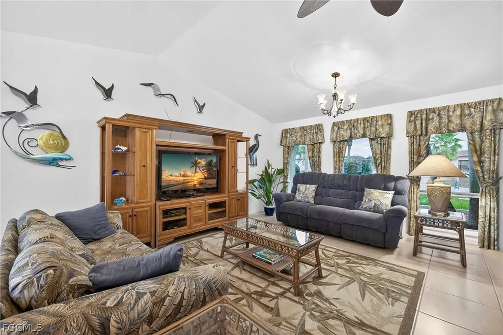 1710 SE 10th Place Cape Coral FL 33990