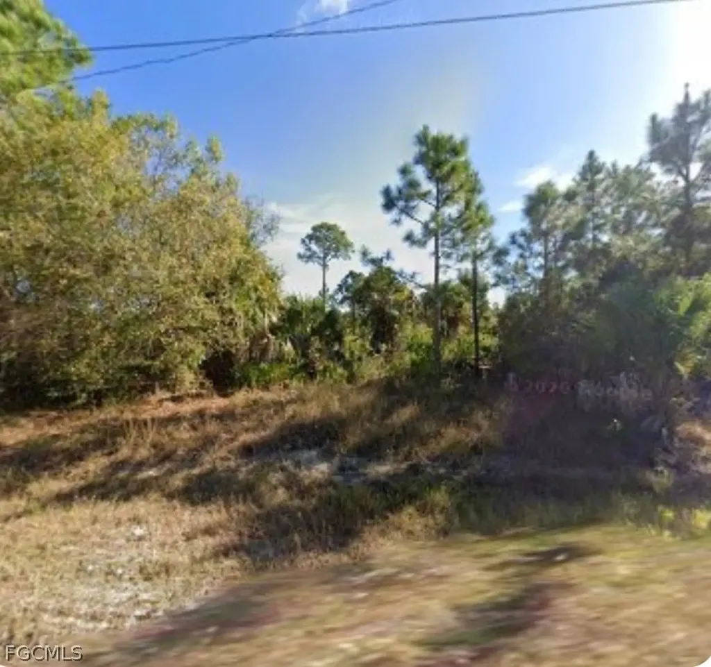6010 Vera Avenue N Lehigh Acres FL 33971