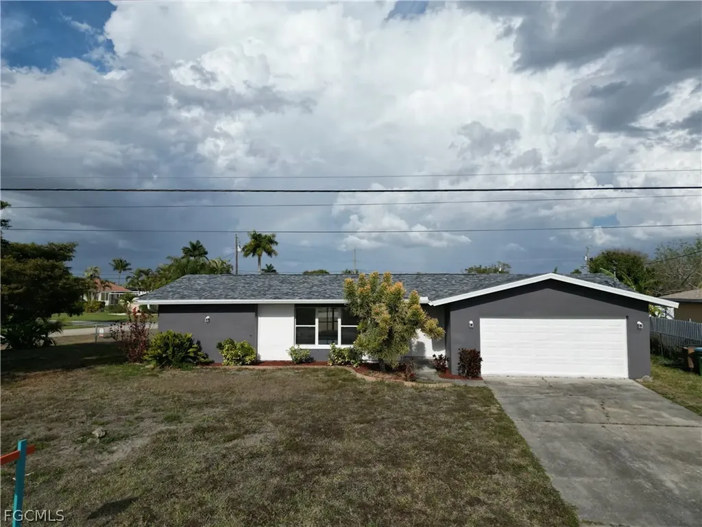 3805 SE 12th Avenue Cape Coral FL 33904