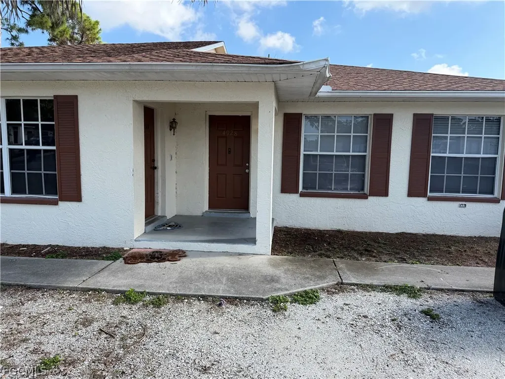 4928 Leonard Boulevard S Lehigh Acres FL 33973