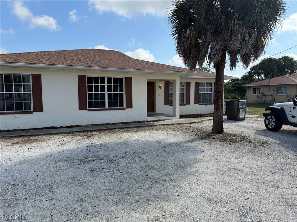 4928 Leonard Boulevard S Lehigh Acres FL 33973
