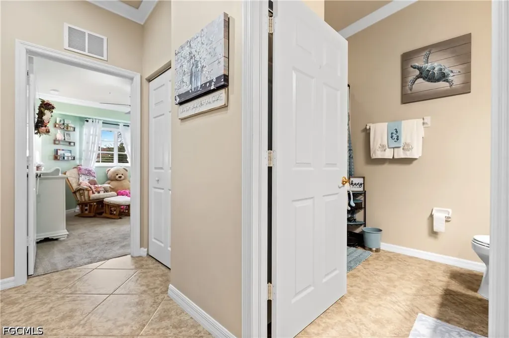 1113 Winding Pines Circle Cape Coral FL 33909
