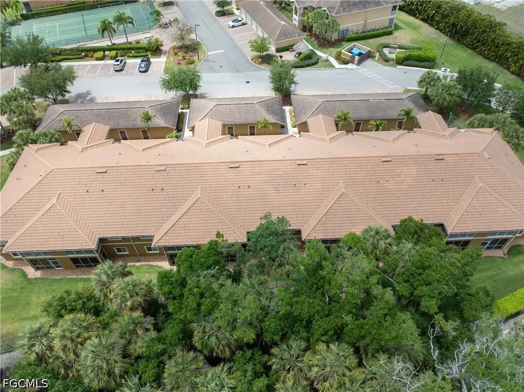 1113 Winding Pines Circle Cape Coral FL 33909