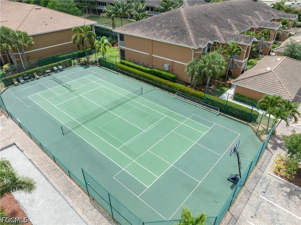 1113 Winding Pines Circle Cape Coral FL 33909