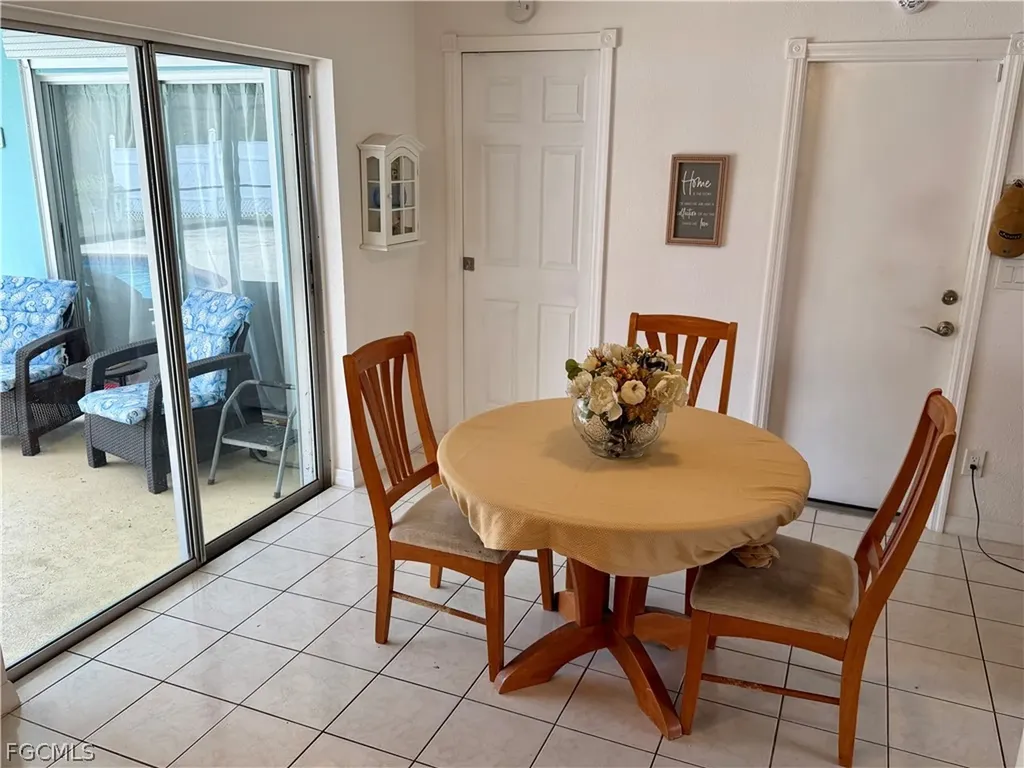 12213 De Moya Drive Fort Myers FL 33905