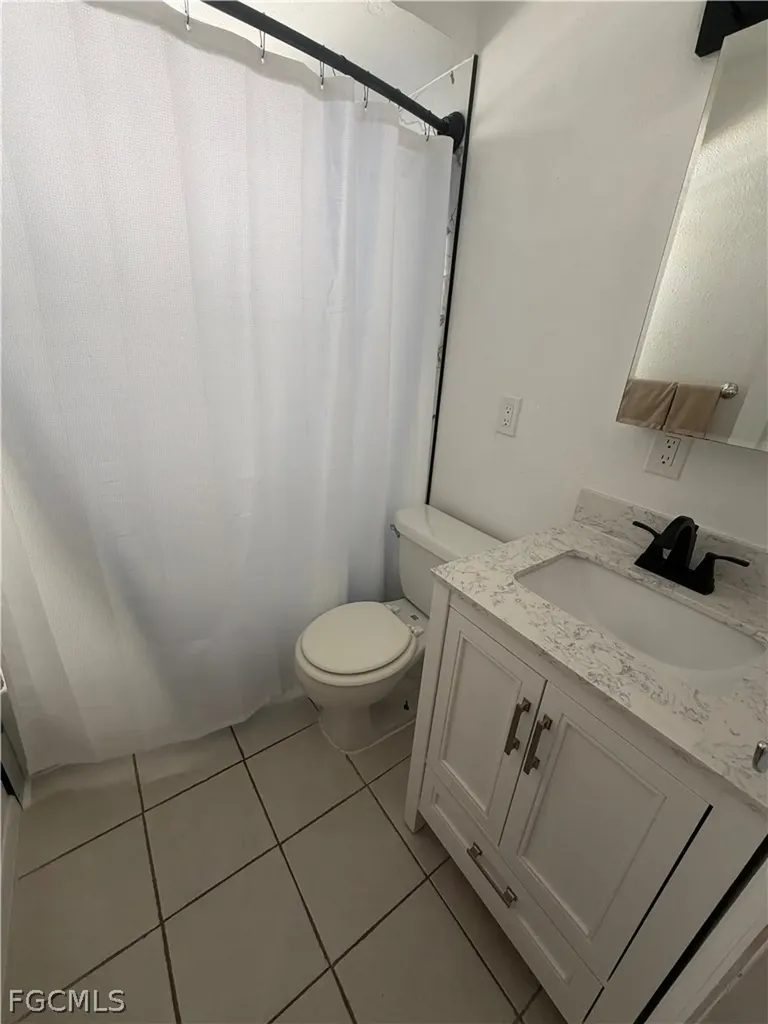 12213 De Moya Drive Fort Myers FL 33905