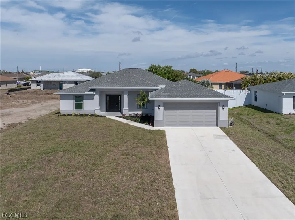 1027 NW 19th Street Cape Coral FL 33993