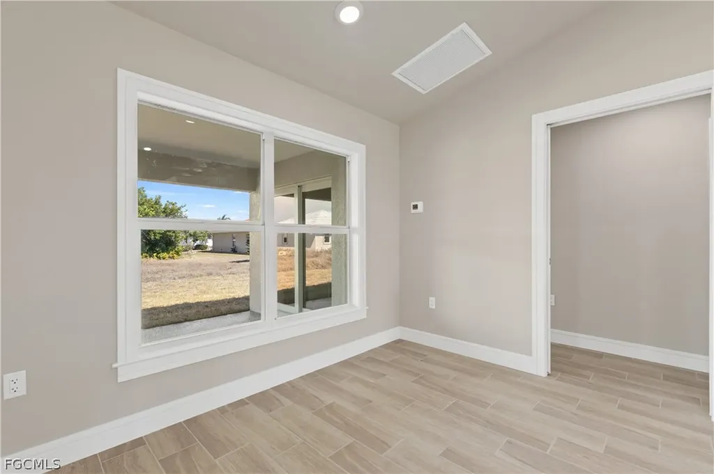 1027 NW 19th Street Cape Coral FL 33993
