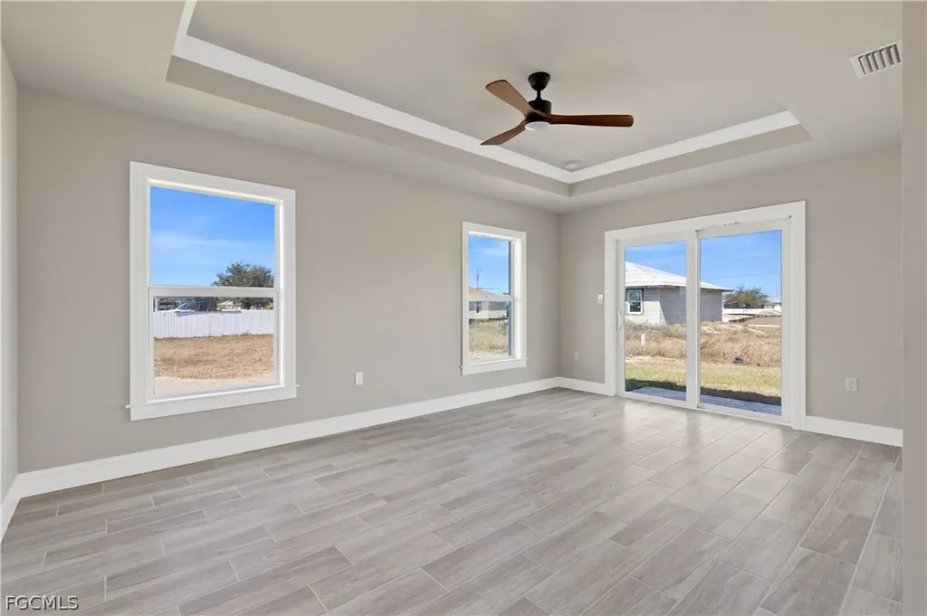 1027 NW 19th Street Cape Coral FL 33993