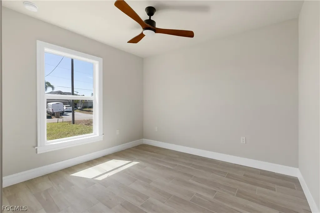 1027 NW 19th Street Cape Coral FL 33993