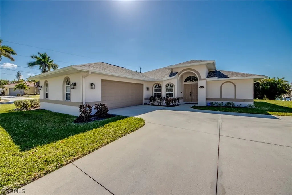 1732 Palaco Grande Parkway Cape Coral FL 33904