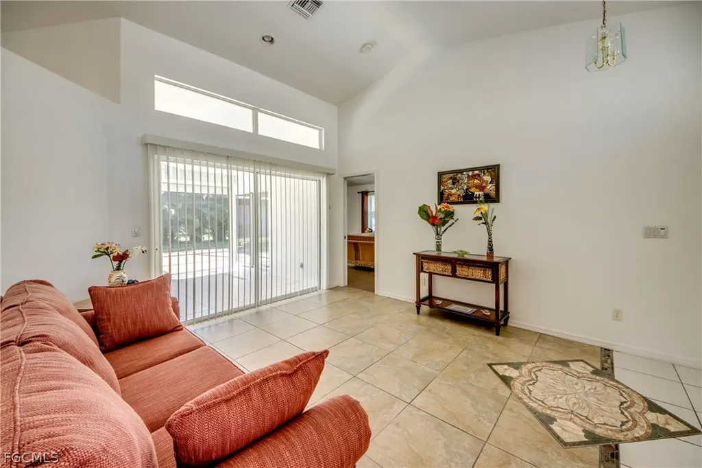1732 Palaco Grande Parkway Cape Coral FL 33904
