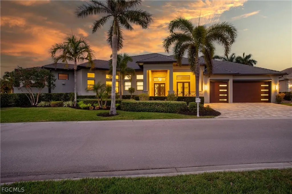 5501 Harbour Preserve Circle Cape Coral FL 33914