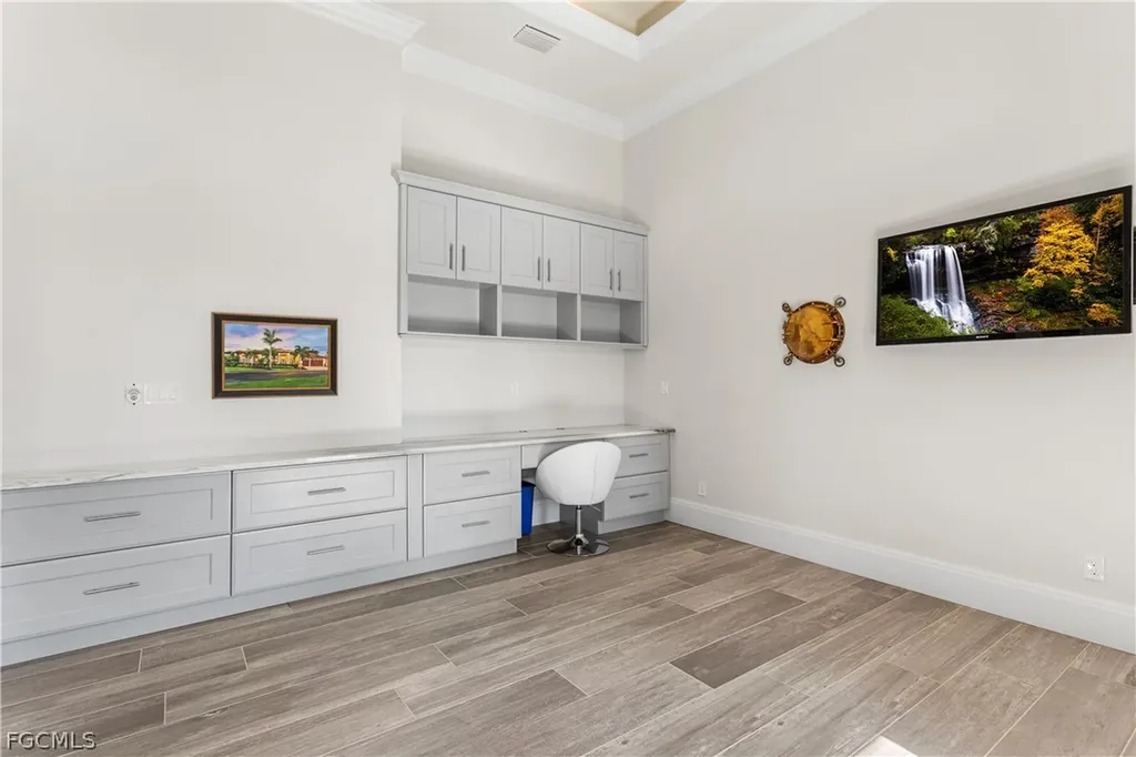5501 Harbour Preserve Circle Cape Coral FL 33914