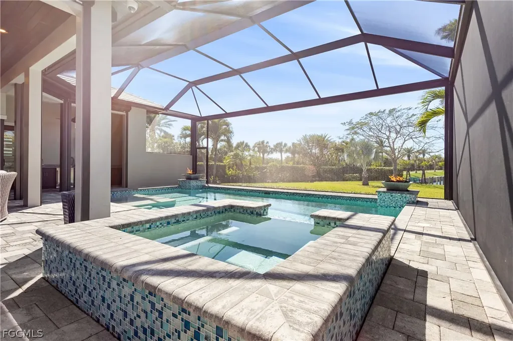 5501 Harbour Preserve Circle Cape Coral FL 33914