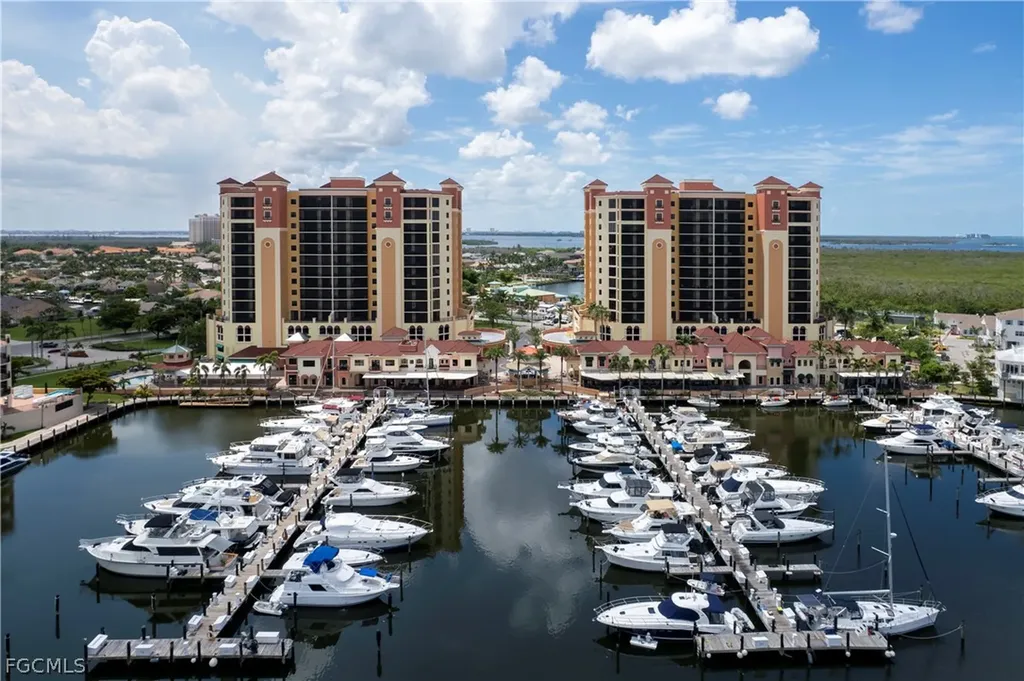 5501 Harbour Preserve Circle Cape Coral FL 33914