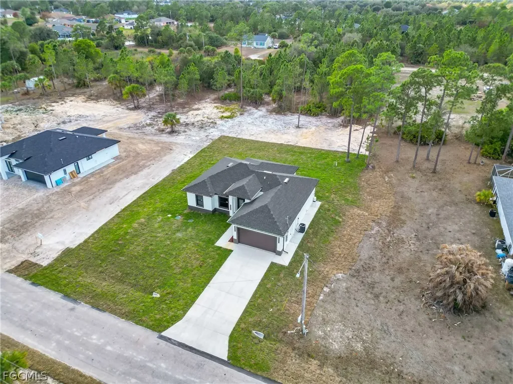 915 Cleveland Avenue Lehigh Acres FL 33972