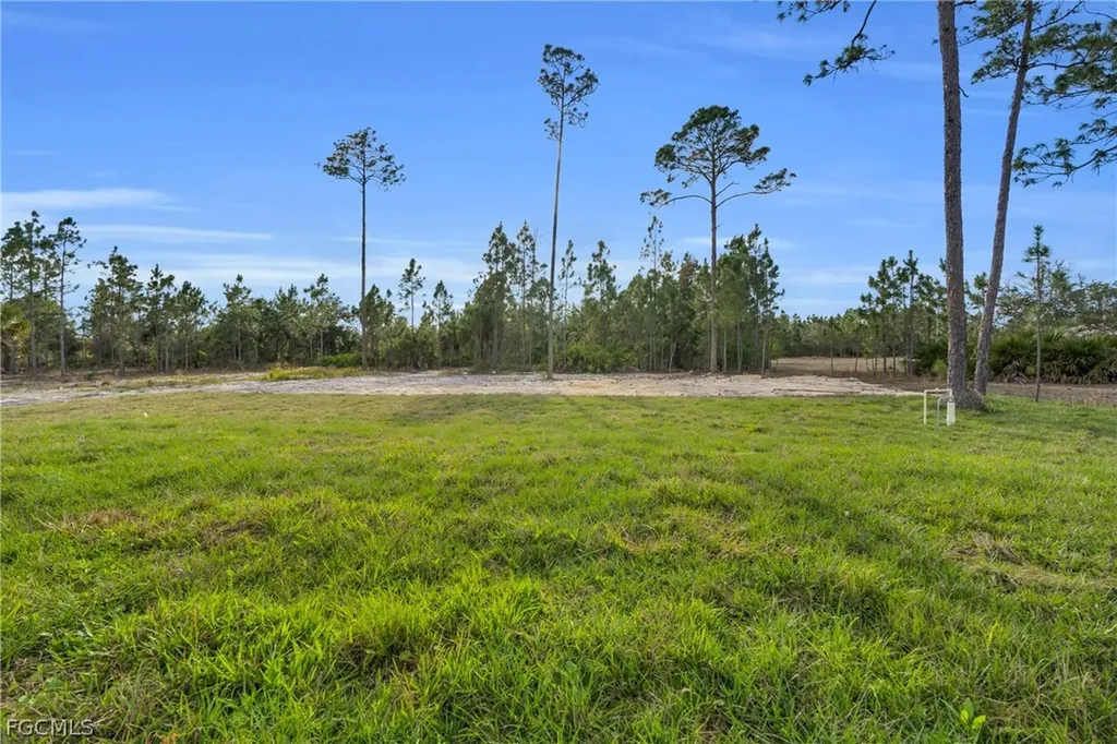 915 Cleveland Avenue Lehigh Acres FL 33972