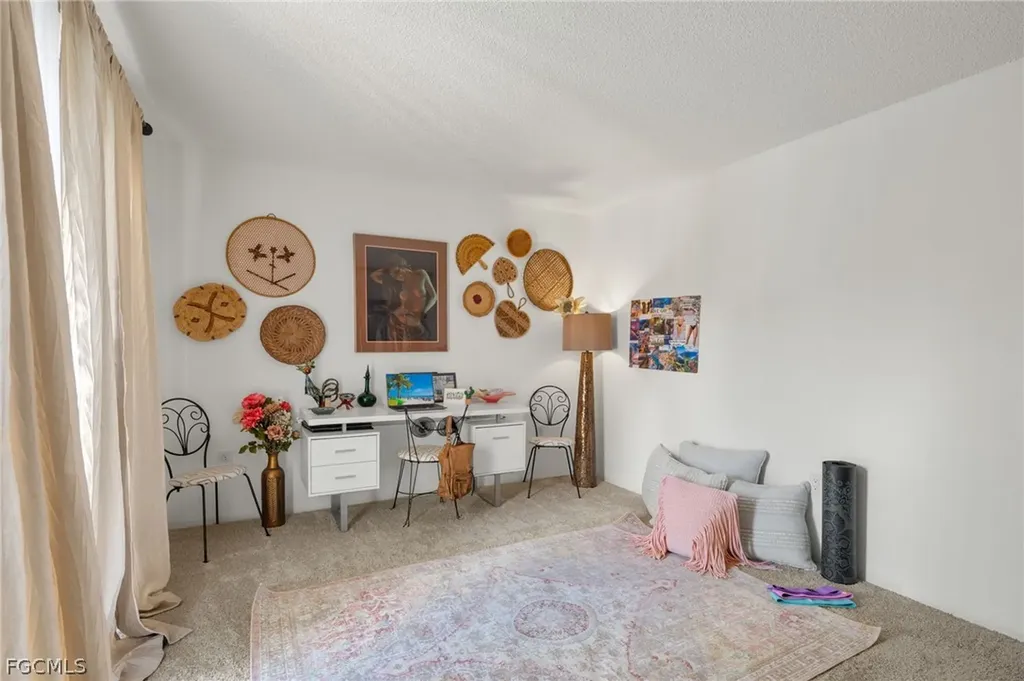 5235 Cedarbend Drive Fort Myers FL 33919