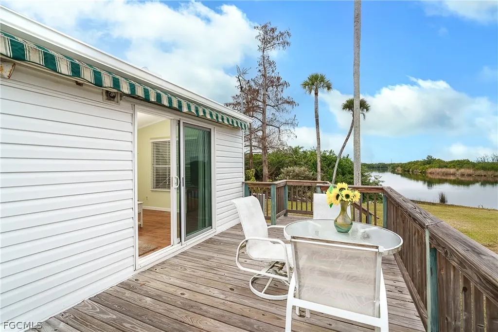 8320 Riverside Drive Punta Gorda FL 33982