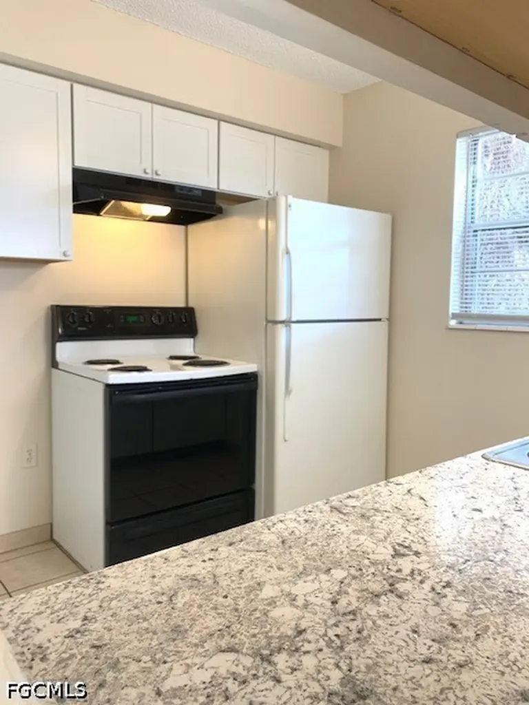 2324 Grand Avenue Fort Myers FL 33901