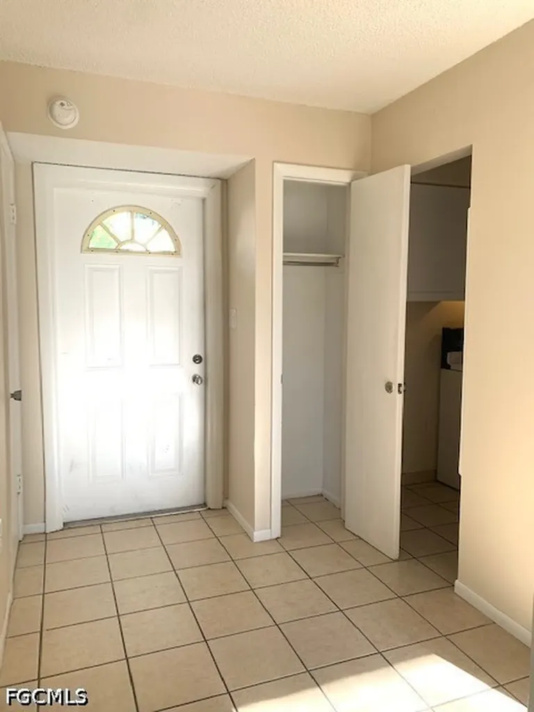 2324 Grand Avenue Fort Myers FL 33901