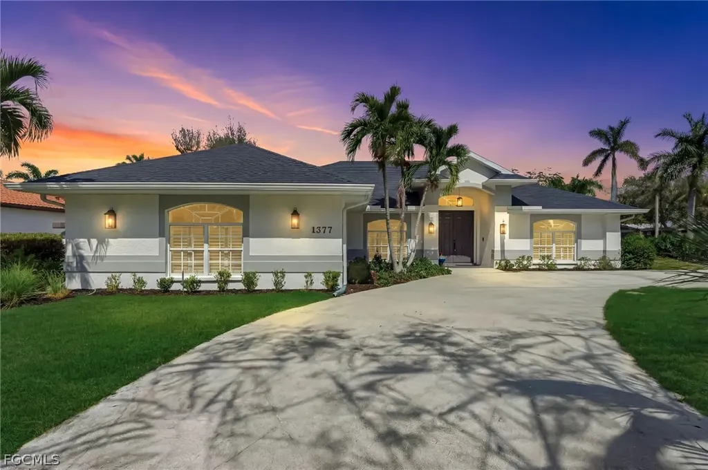 1377 Coconut Drive Fort Myers FL 33901