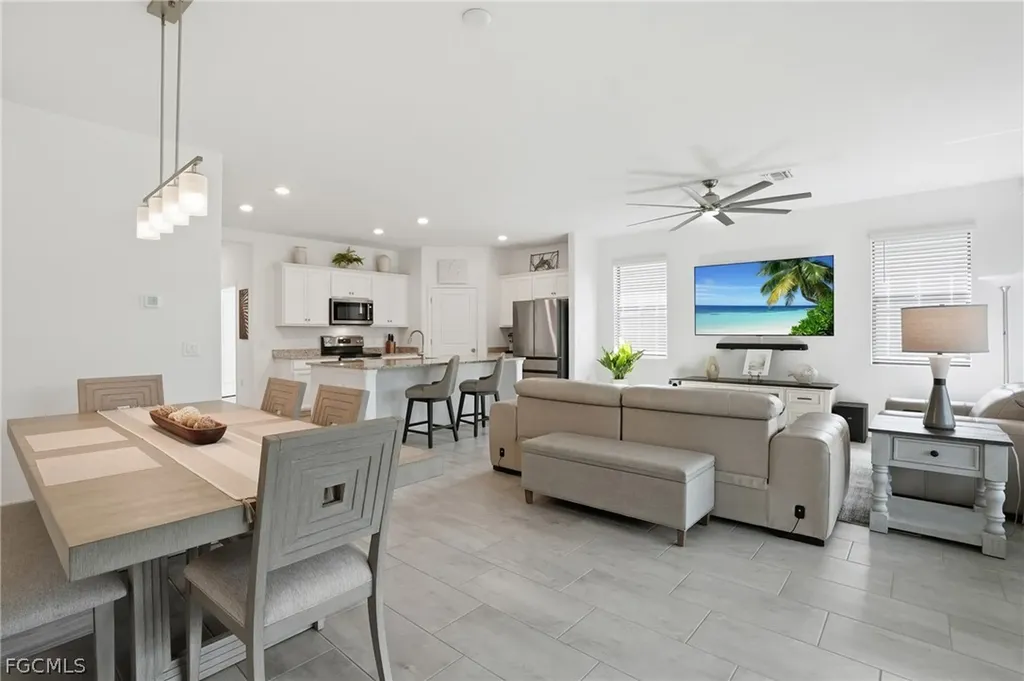 11238 Shady Blossom Drive Fort Myers FL 33913