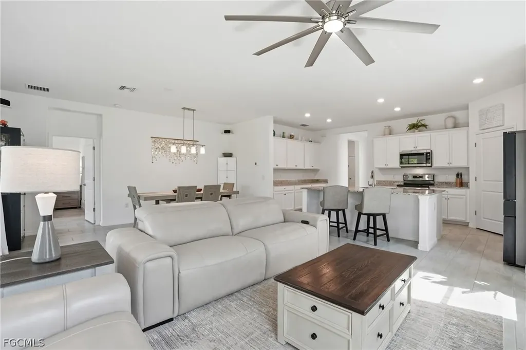 11238 Shady Blossom Drive Fort Myers FL 33913