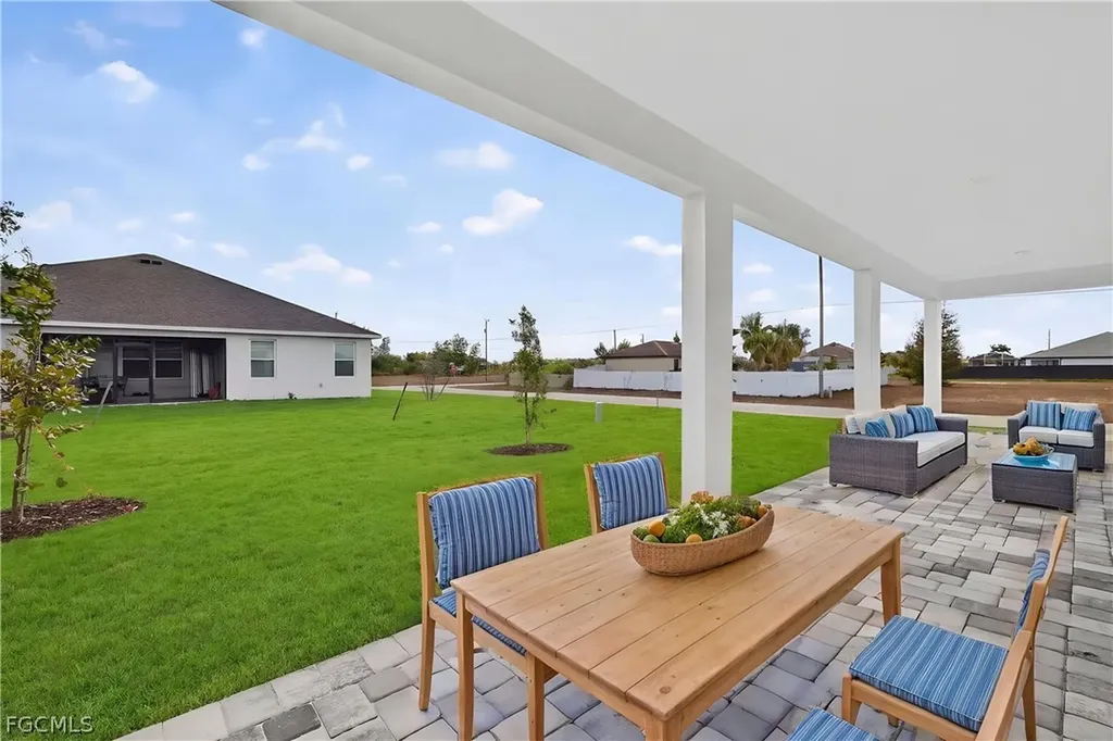 2230 NW 15th Terrace Cape Coral FL 33993