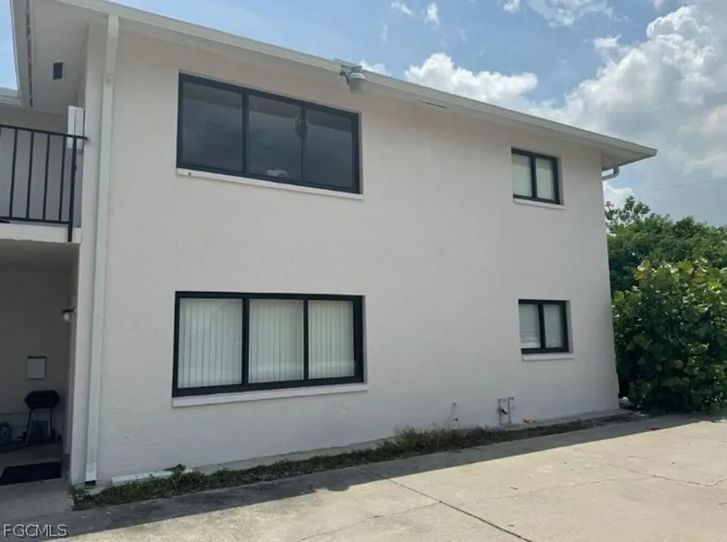 13401 1st Street Fort Myers FL 33905