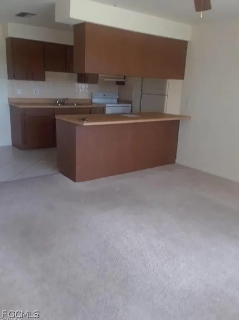 13401 1st Street Fort Myers FL 33905