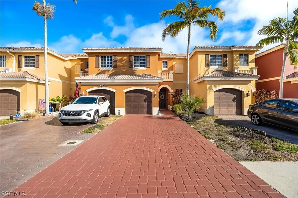 Estero FL, 10190 Tin Maple Drive, Unit 130