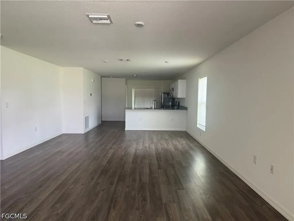 858 Friendship Circle Labelle FL 33935