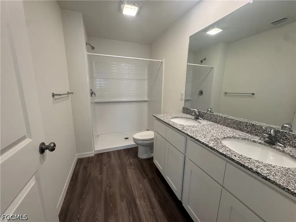 858 Friendship Circle Labelle FL 33935