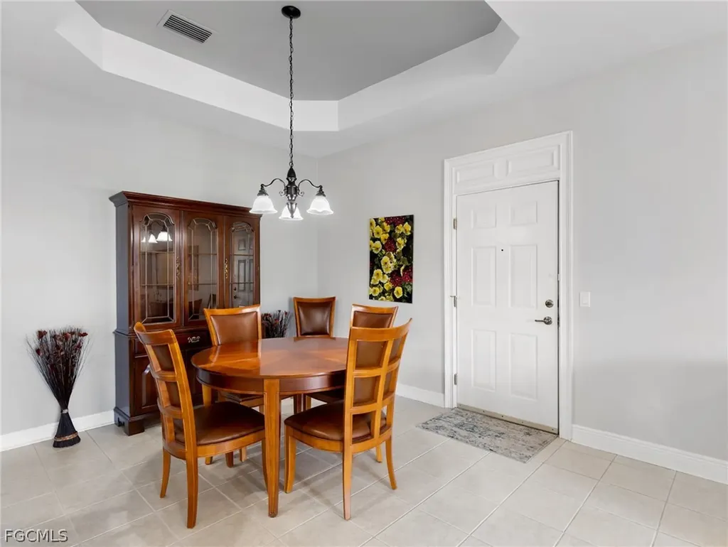 3952 Pomodoro Circle Cape Coral FL 33909