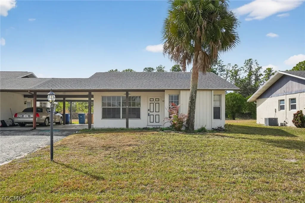 2312 Orange Street Lehigh Acres FL 33936