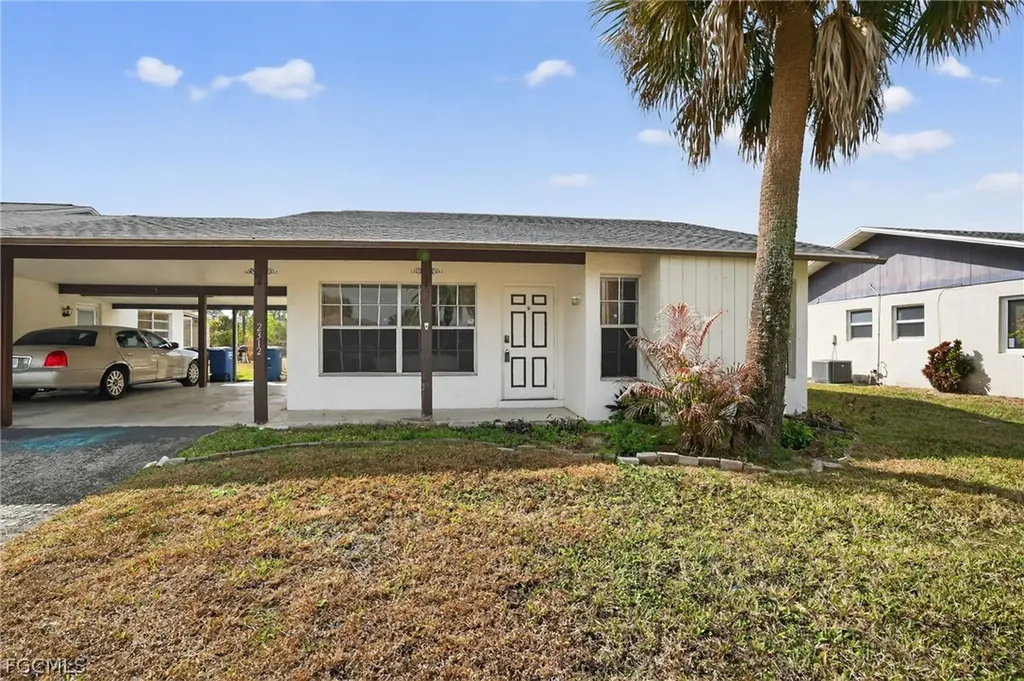 2312 Orange Street Lehigh Acres FL 33936