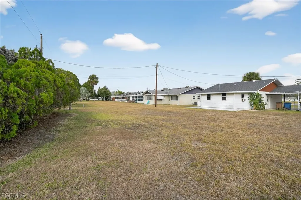 2312 Orange Street Lehigh Acres FL 33936