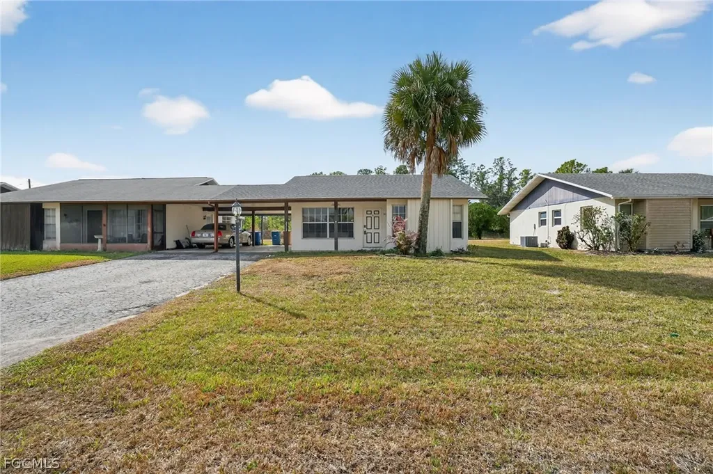2312 Orange Street Lehigh Acres FL 33936