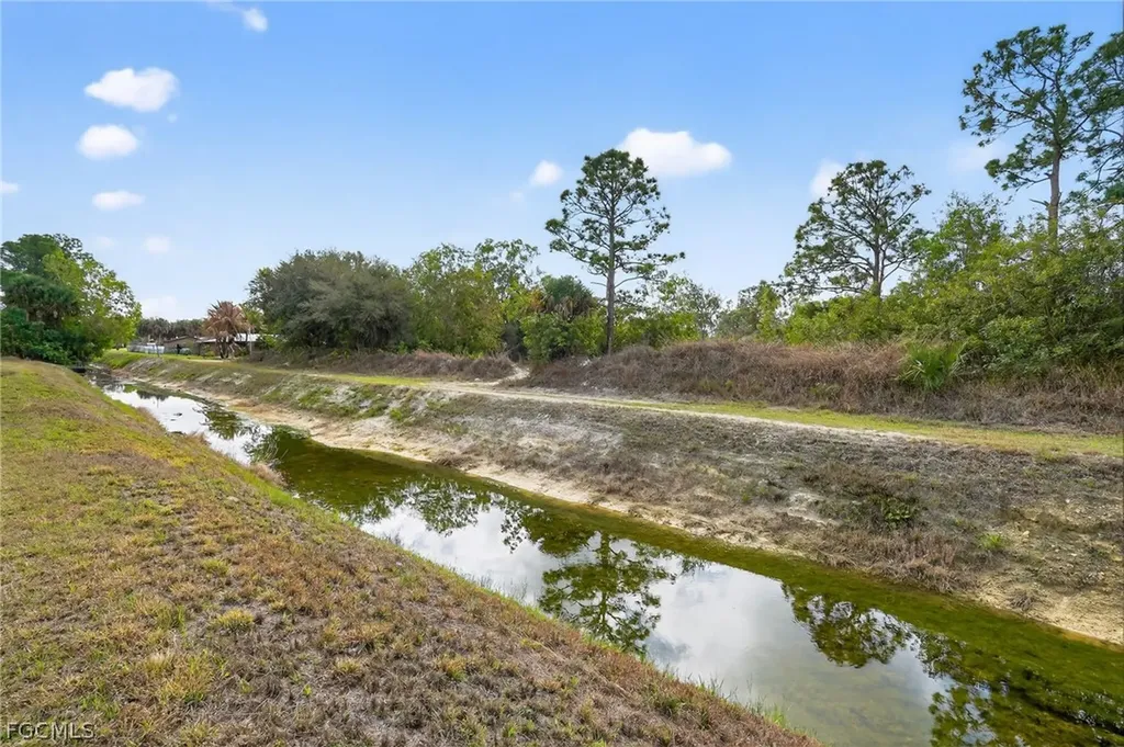2312 Orange Street Lehigh Acres FL 33936