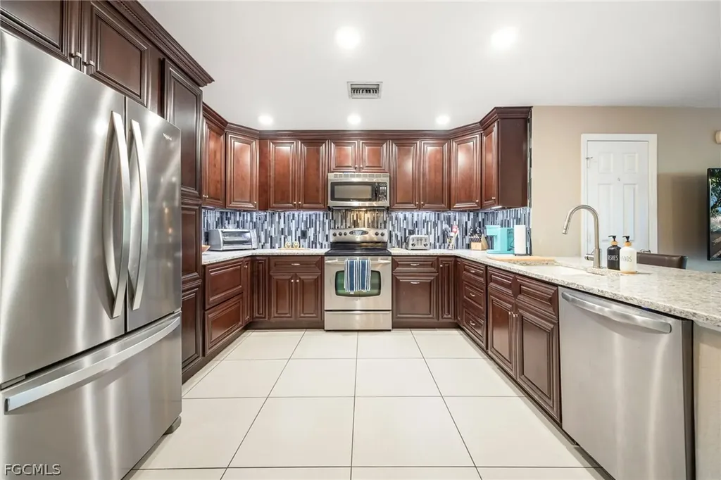 15141 Piping Plover Court North Fort Myers FL 33917