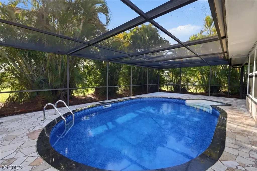 5051 Fairfield Drive Fort Myers FL 33919